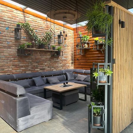 Apartament Oranzeria Келце Екстериор снимка