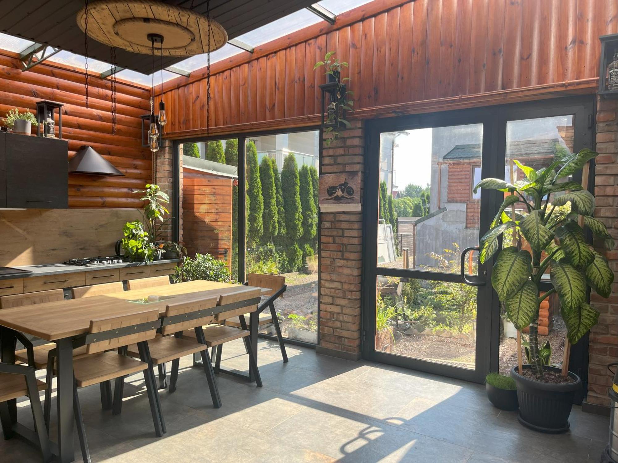 Apartament Oranzeria Келце Екстериор снимка